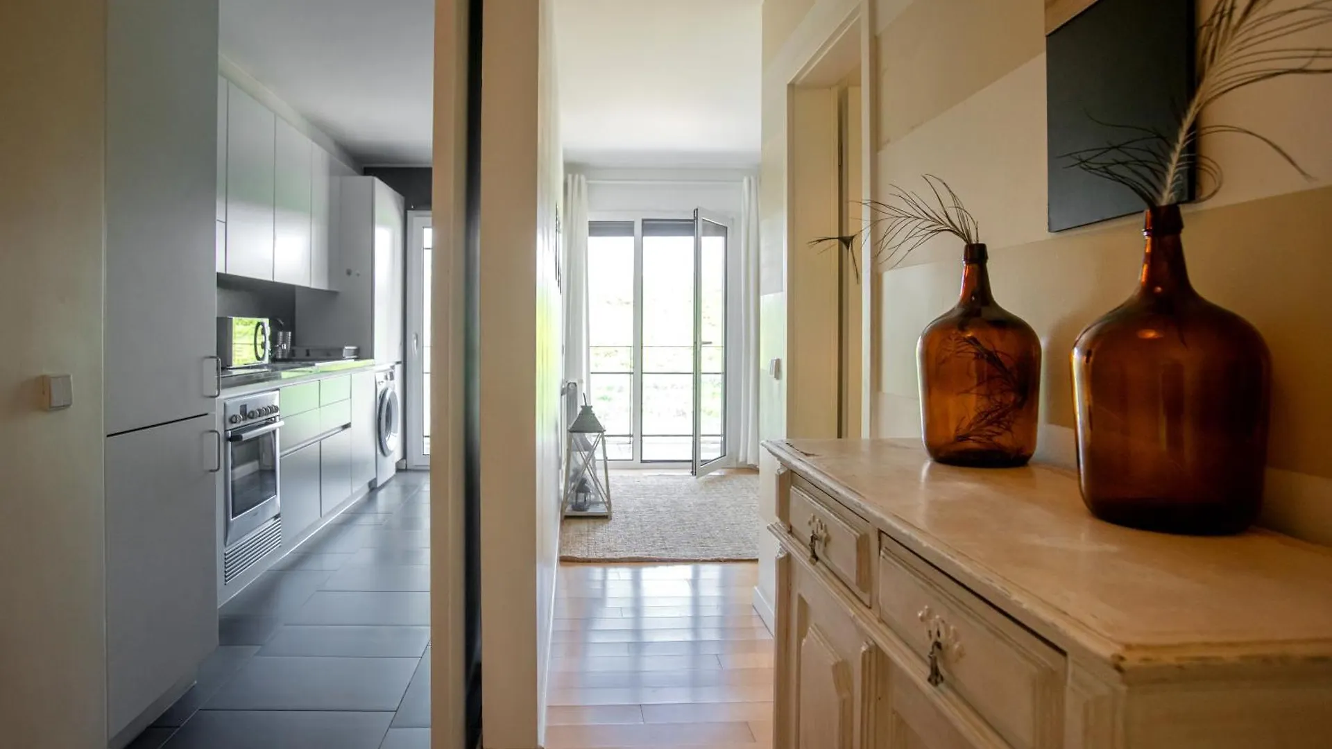 Modern 2-Bedroom Apartment In Expo Lissabon 0*,