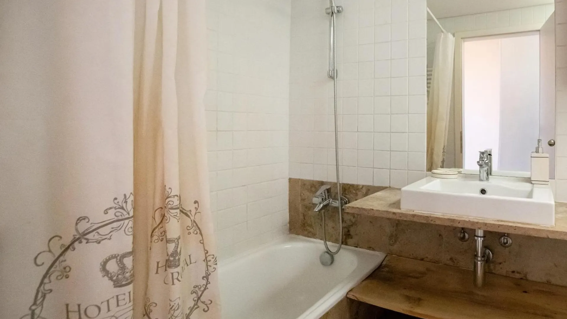 Modern 2-Bedroom Apartment In Expo Lissabon